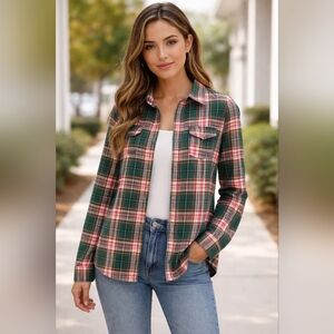 Womens Green & Red Plaid button-up Long Sleeve shirt - S